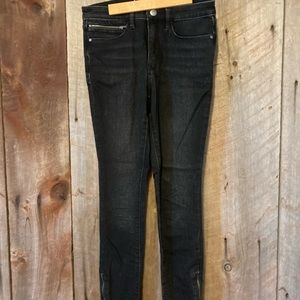 Athleta Women’s Sculptek Skinny Black Jean